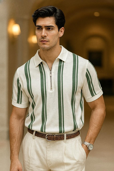 Lining Printed Zipped Collar Tshirt